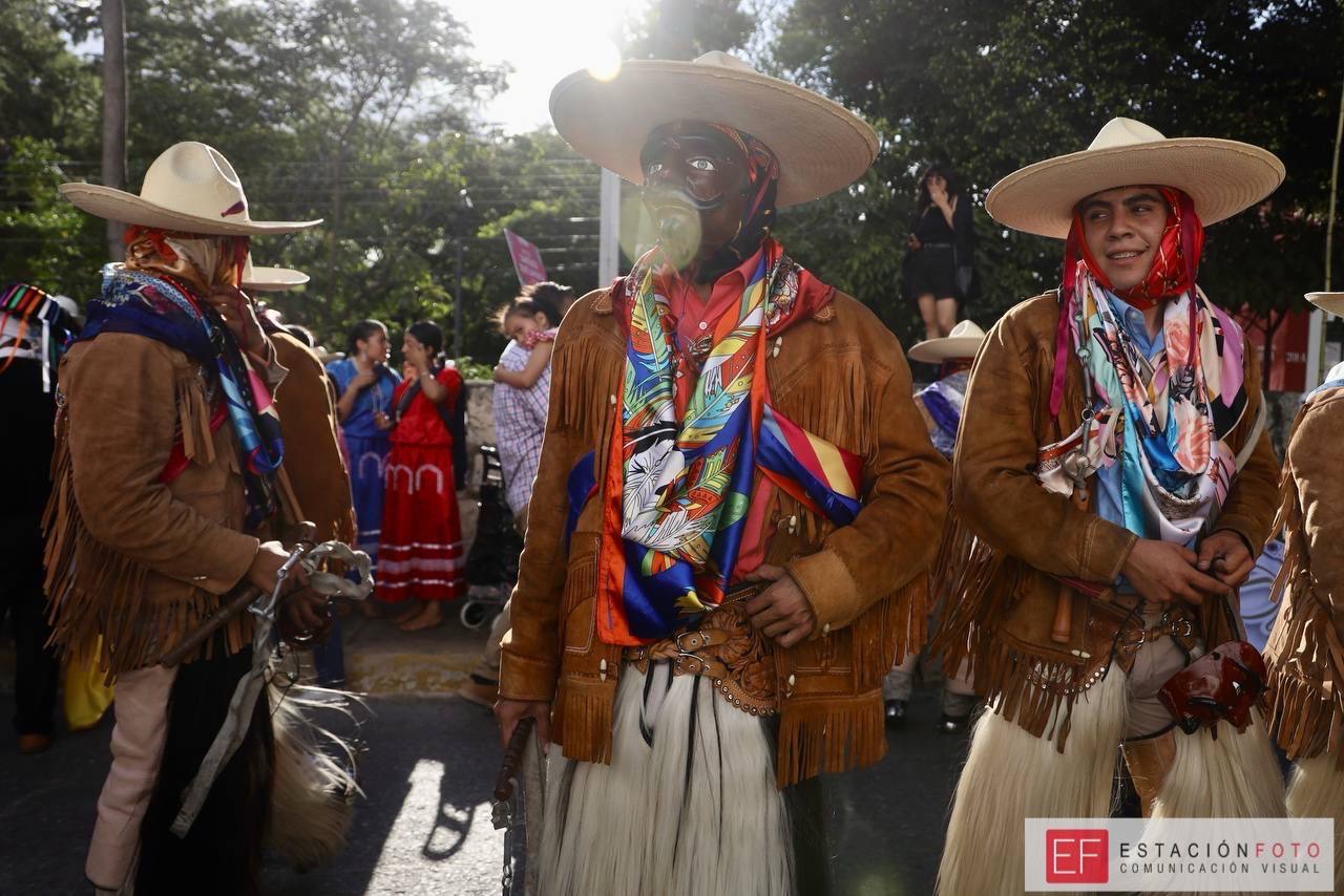 Más de 31 mil personas disfrutaron del primer Desfile de Delegaciones de la Guelaguetza 2025