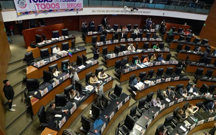 Senado aprueba Ley de Telecomunicaciones y Radiodifusión; se permitirá geolocalización en tiempo real sin orden judicial