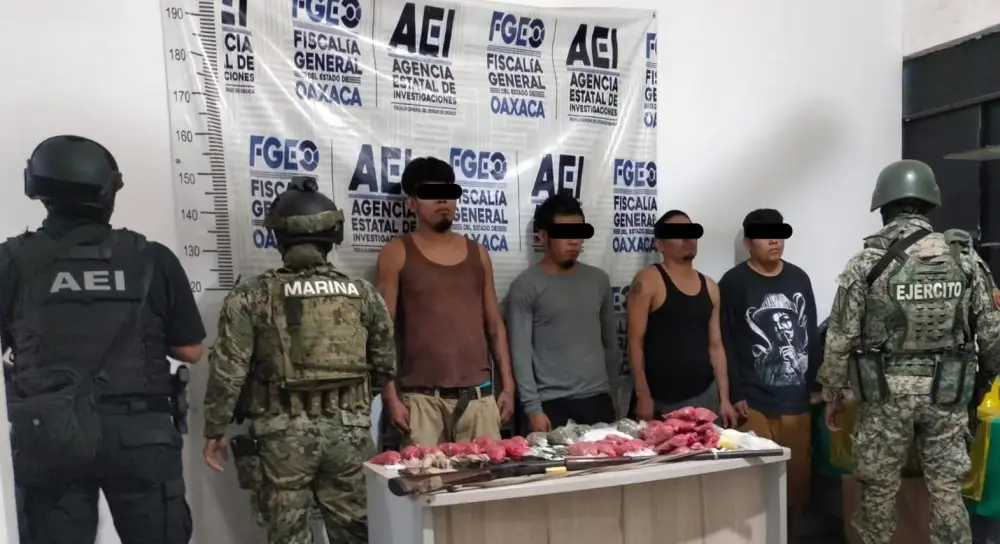 Fiscalía de Oaxaca, DEFENSA, SEMAR y GN caten de la Costa: detienen a cuatro personas, aseguran armas y drogas