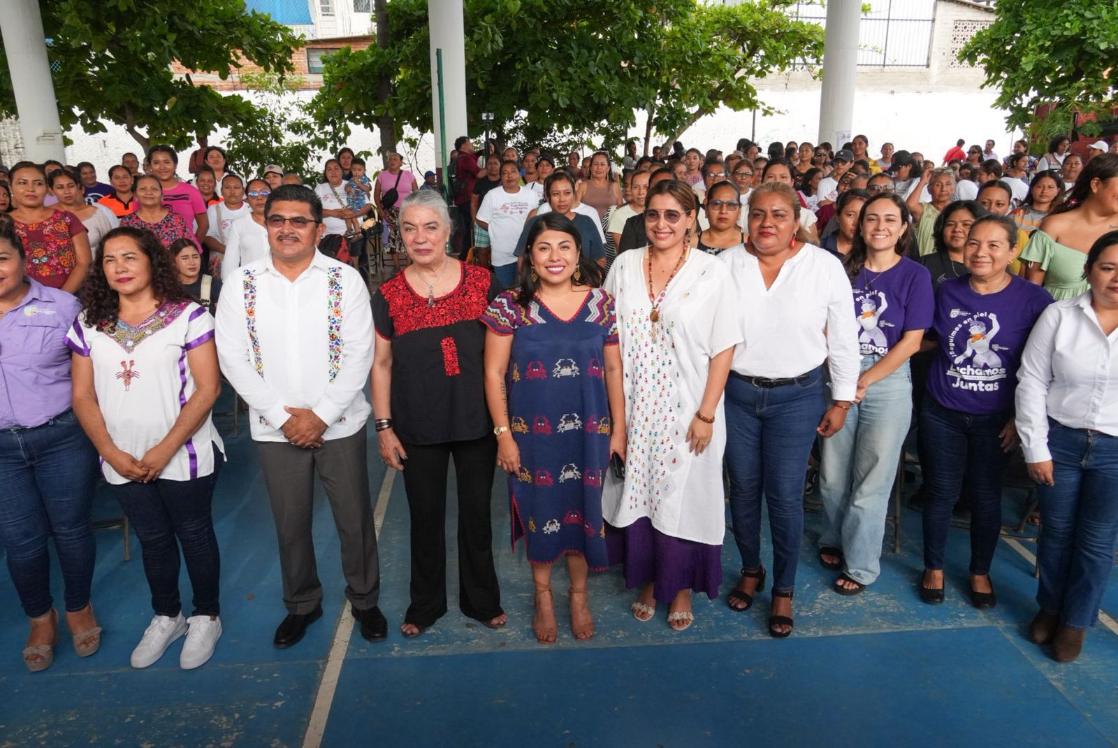 Gobiernos Federal y Estatal refuerzan diálogo con mujeres de la Costa desde un enfoque de género
