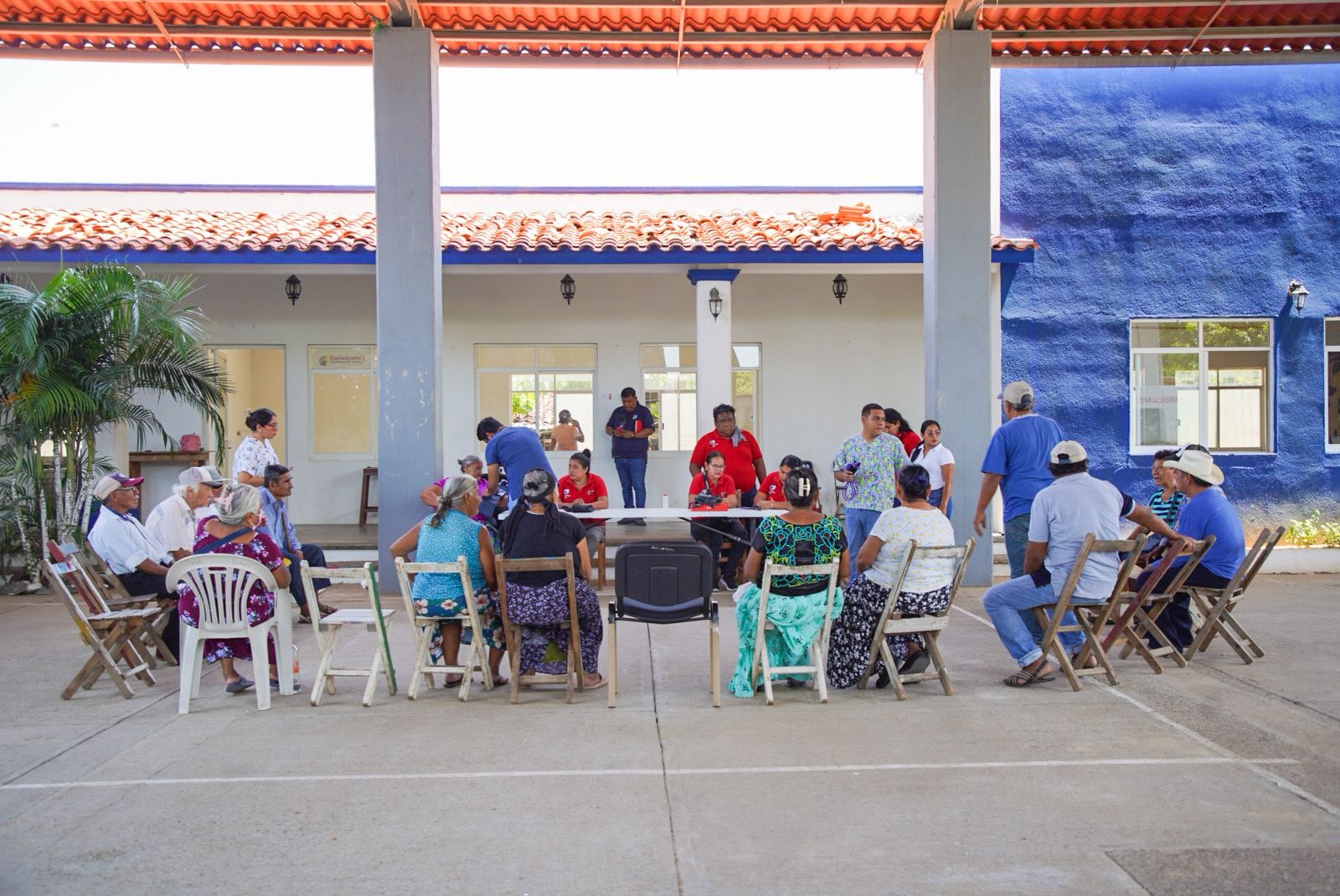 Apertura DIF Juchitán Club de Personas Mayores en La Ventosa