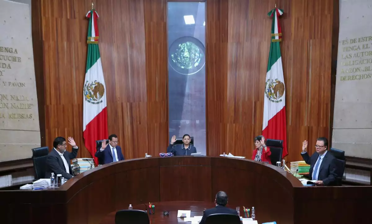 Sala Superior del TEPJF rechaza impugnaciones sobre »acordeones» en elección judicial y evita investigación del INE