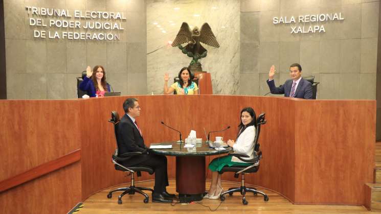 Sala Xalapa revoca la reelección de Porfirio Santos y protege la Asamblea de San Antonio de la Cal