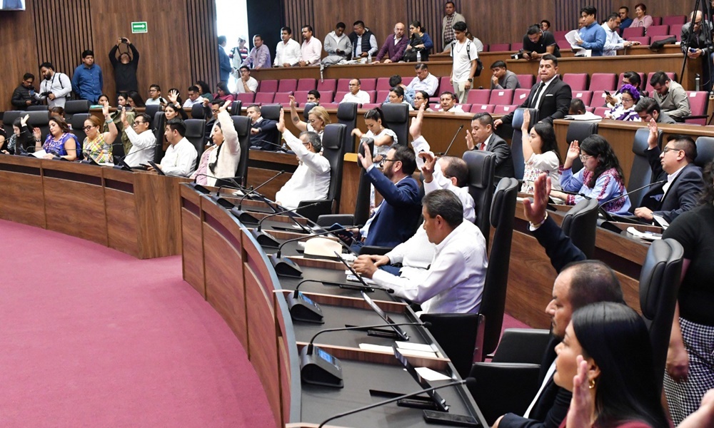 Congreso de Oaxaca tipifica el acecho como delito; será castigado con 6 meses a tres años de prisión y multas de 500 UMA