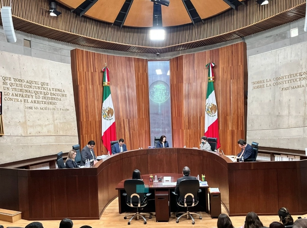 Tribunal federal rechaza intervenir en disputa de magistradas en Oaxaca