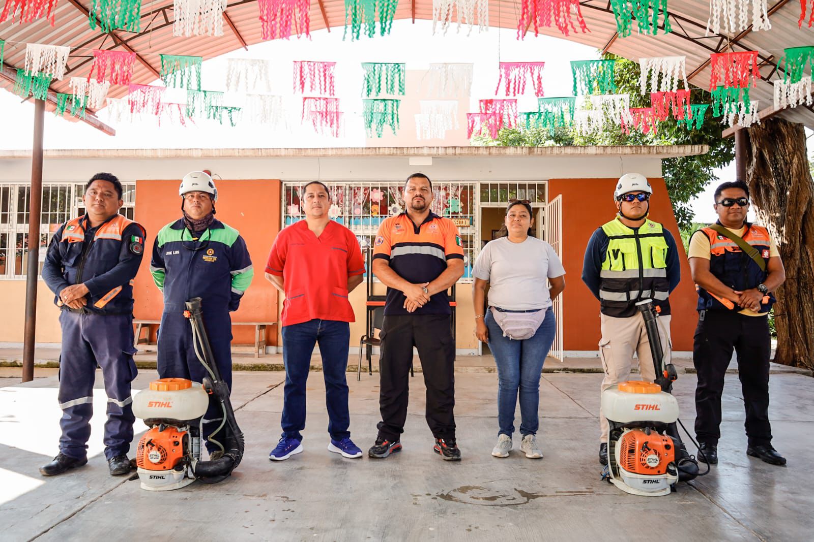 Gobierno juchiteco inicia sanitización en escuelas para proteger a la niñez ante el virus Coxsackie