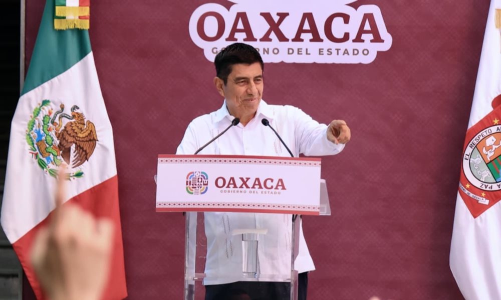 Gobernador presenta iniciativa para extinguir órgano garante autónomo y crear “Transparencia para el Pueblo de Oaxaca”, pero subordinado al Ejecutivo