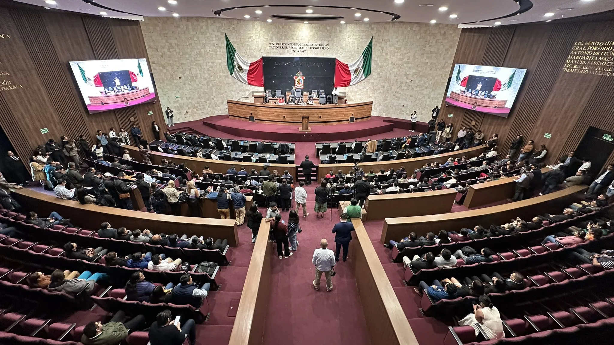 Morena afianza control del Congreso de Oaxaca con Jucopo y Mesa Directiva; partidos satélite quedan bajo liderazgo oficialista