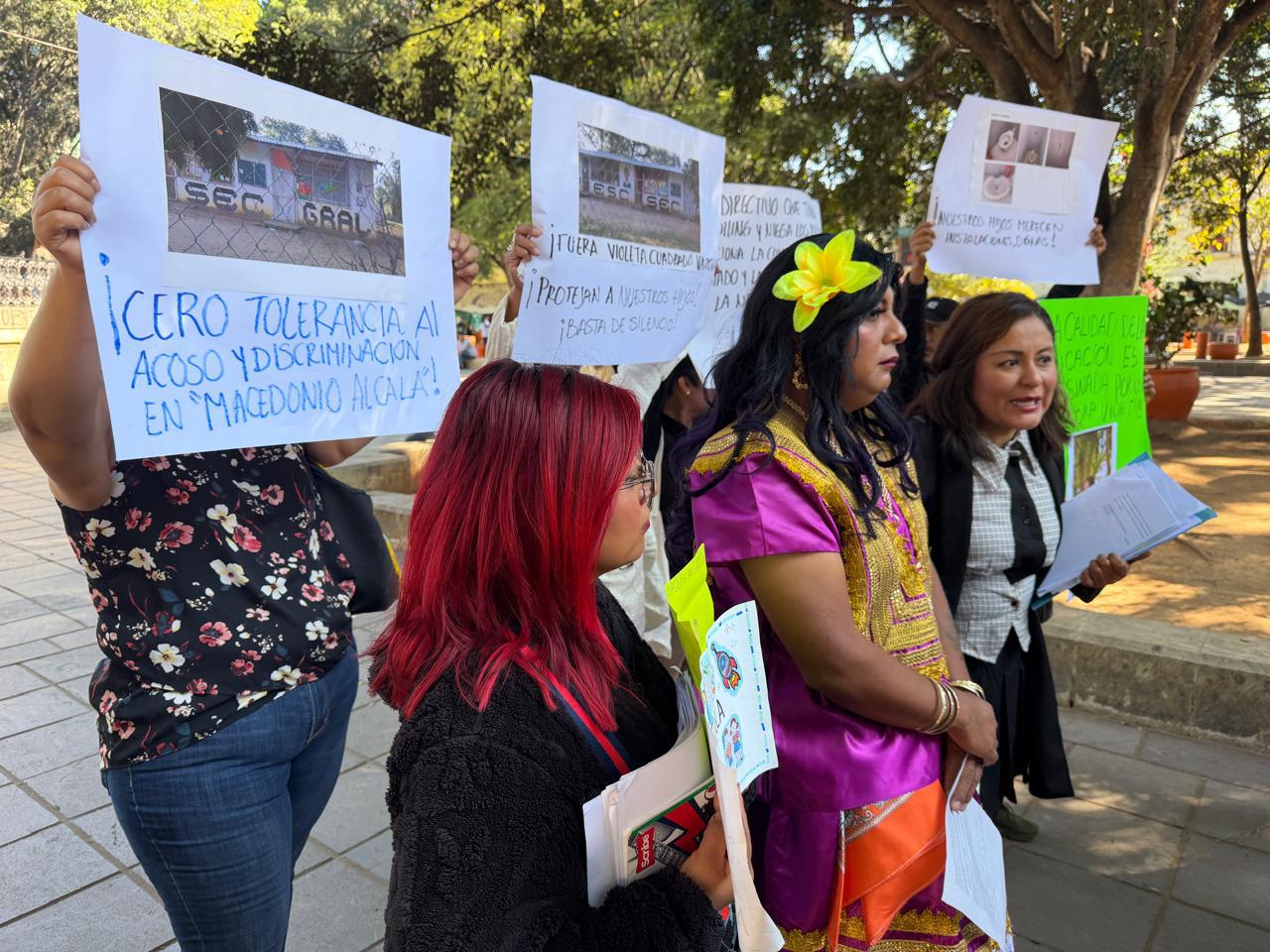 Denuncian bullying de parte de directoras en escuelas de Juchitán y Cuilapam Oaxaca