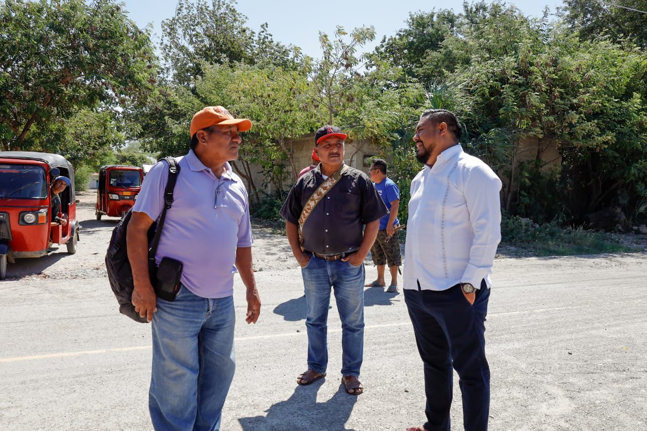 Gobierno juchiteco inicia trabajos de revestimiento de calles principales en la agencia Álvaro Obregón