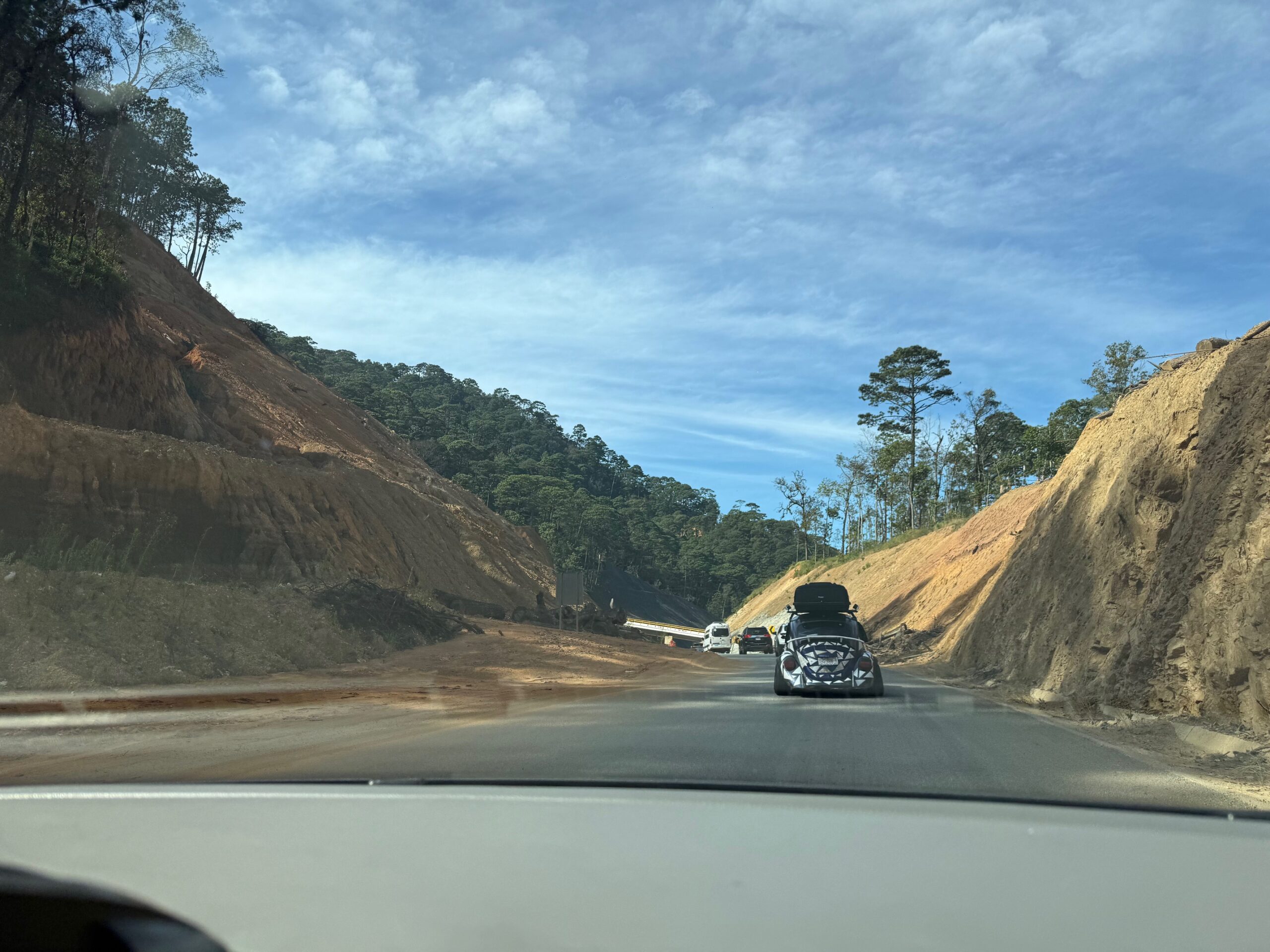 Diputada de Morena exige a Capufe atención inmediata a derrumbes en supercarretera Oaxaca-Puerto Escondido