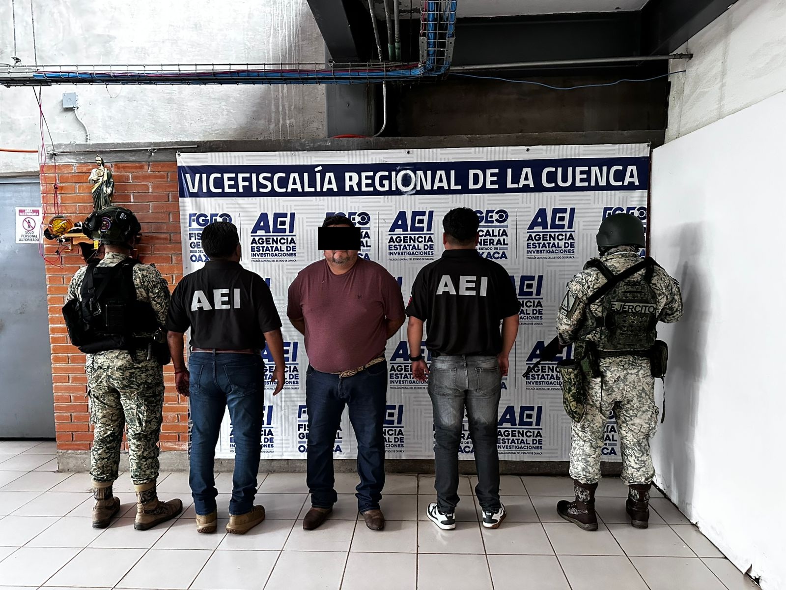 Fiscalía de Oaxaca detiene a una persona por fraude, luego de simular venta de concesión de mototaxi