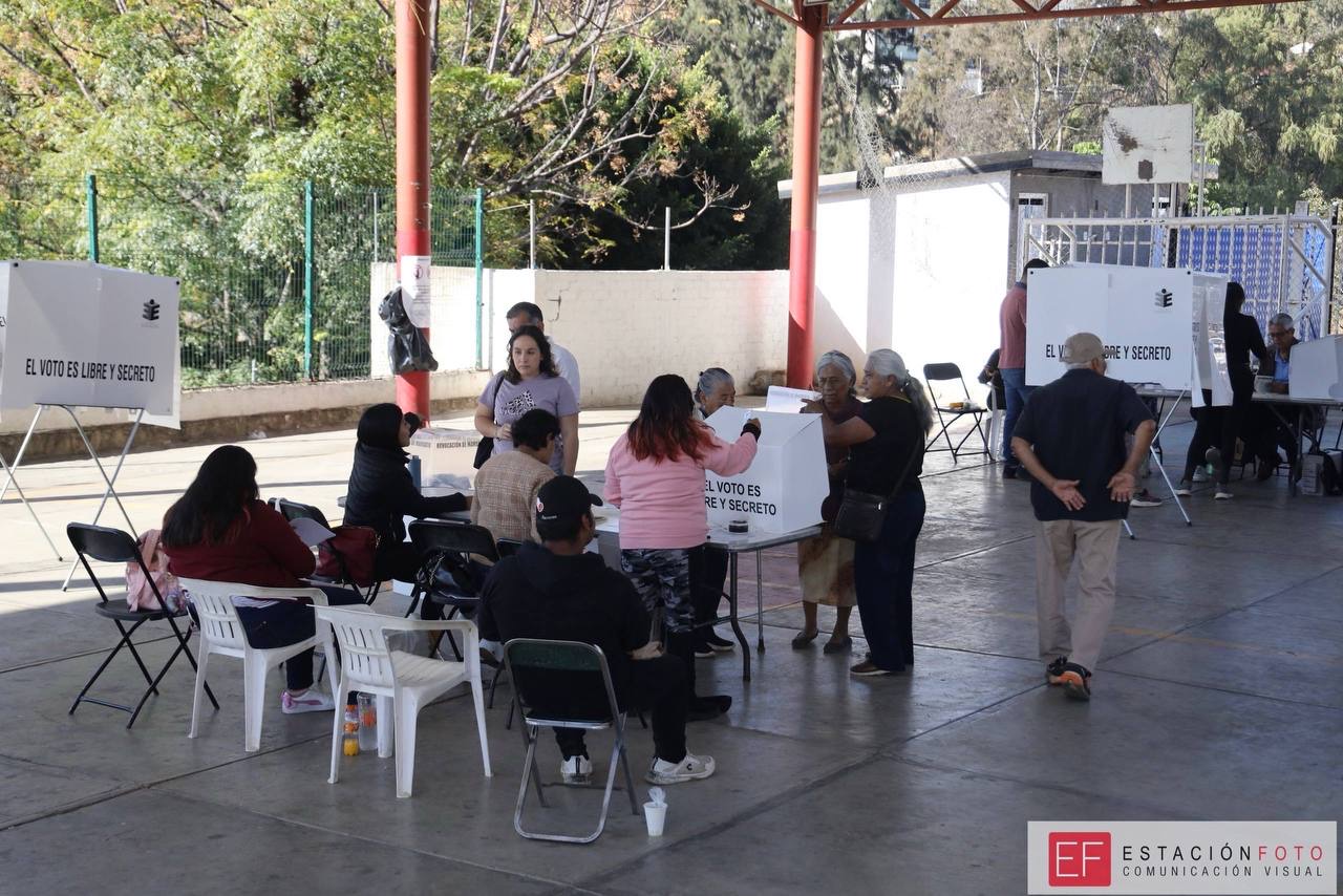 #RevocaciónDeMandato en #Oaxaca transcurre con 15 incidentes menores; IEEPCO reporta 90% de casillas instaladas