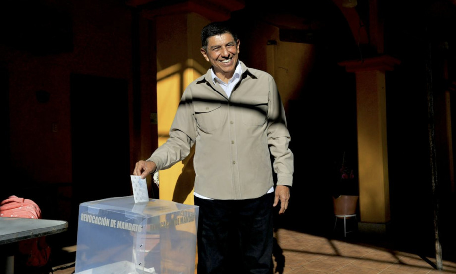 “Como el viento a Juárez”: Gobernador de Oaxaca tras Revocación del Mandato