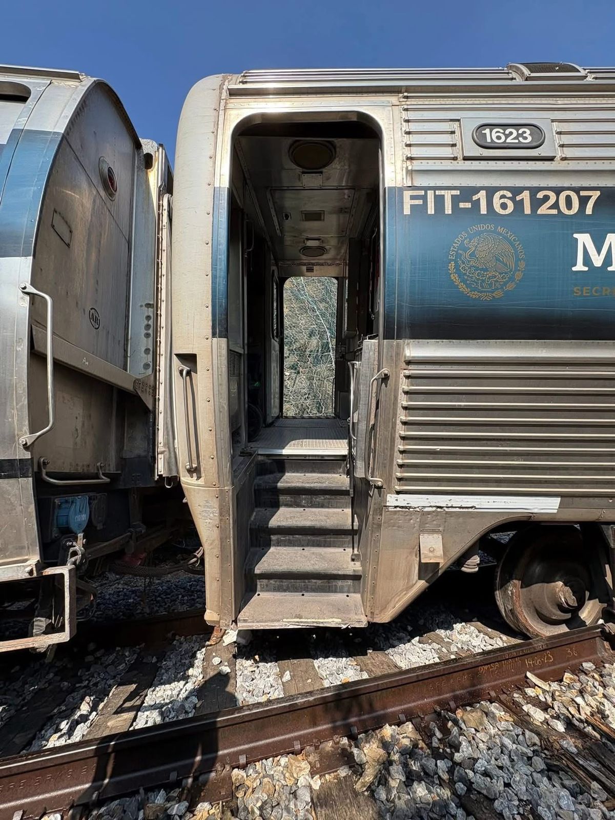 “Ocurrió a las 09:28, quizás iba un poco rápido”: Evelyn Jimena Sastré narra cómo sobrevivió al accidente del tren Interoceánico