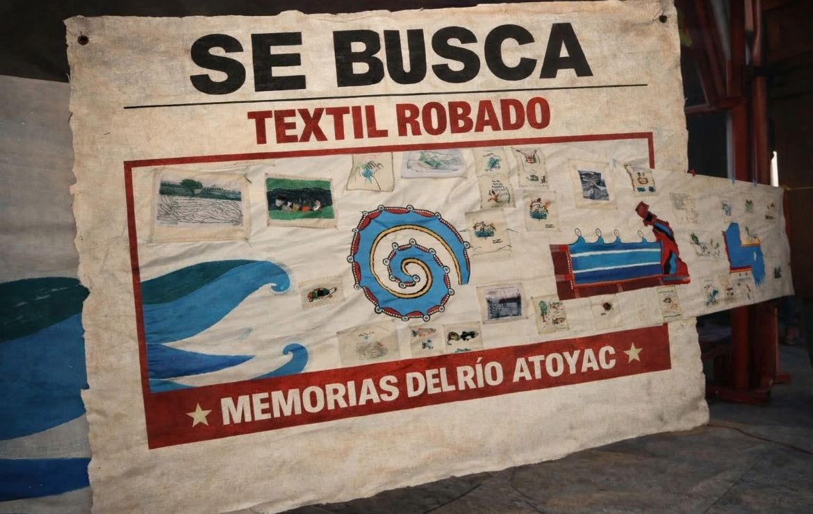 Roban pieza textil que visibiliza la memoria del Río Atoyac en Oaxaca