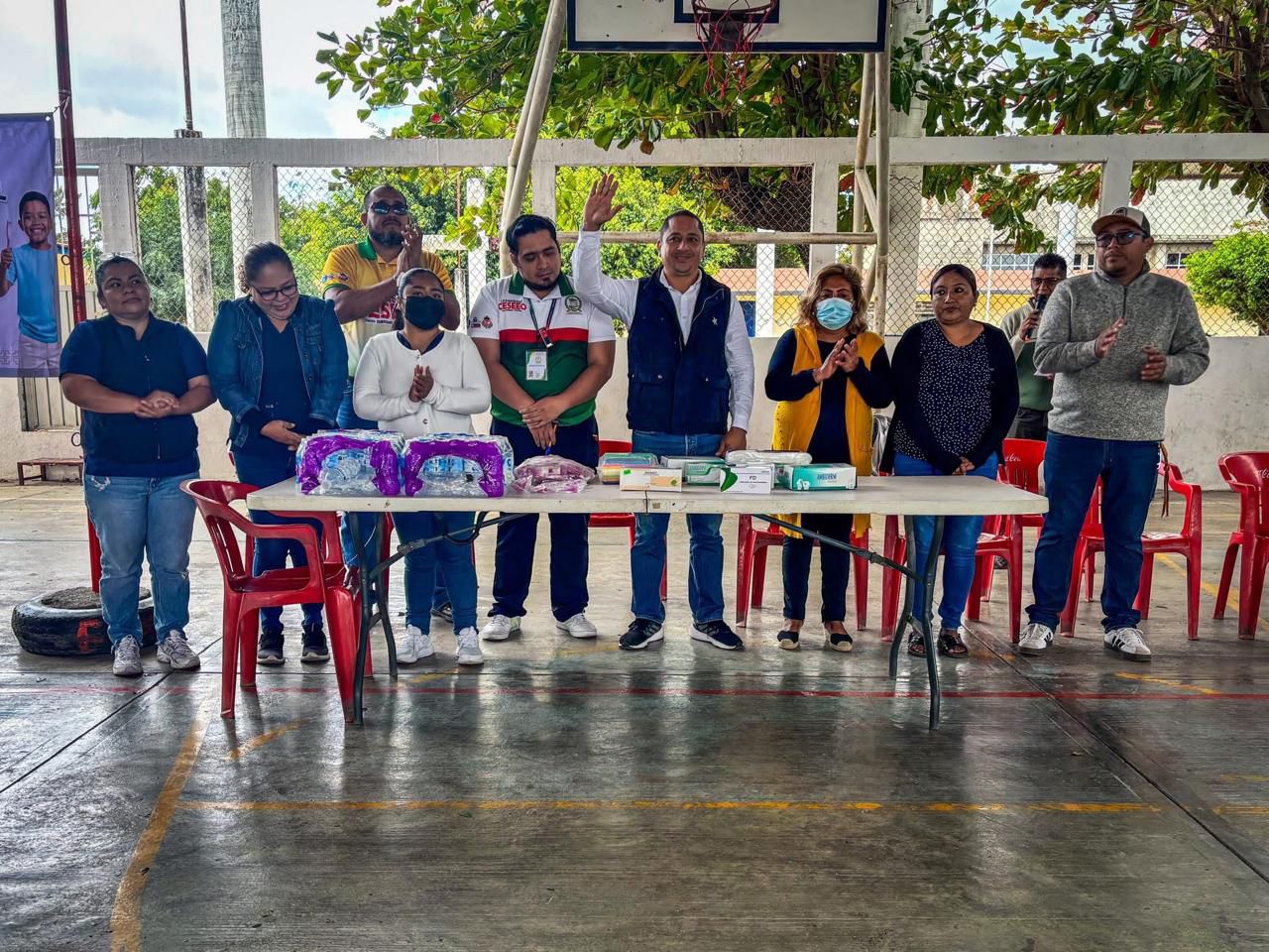 Jornada gratuita de salud bucal acerca atención odontológica a familias de Chicapa de Castro