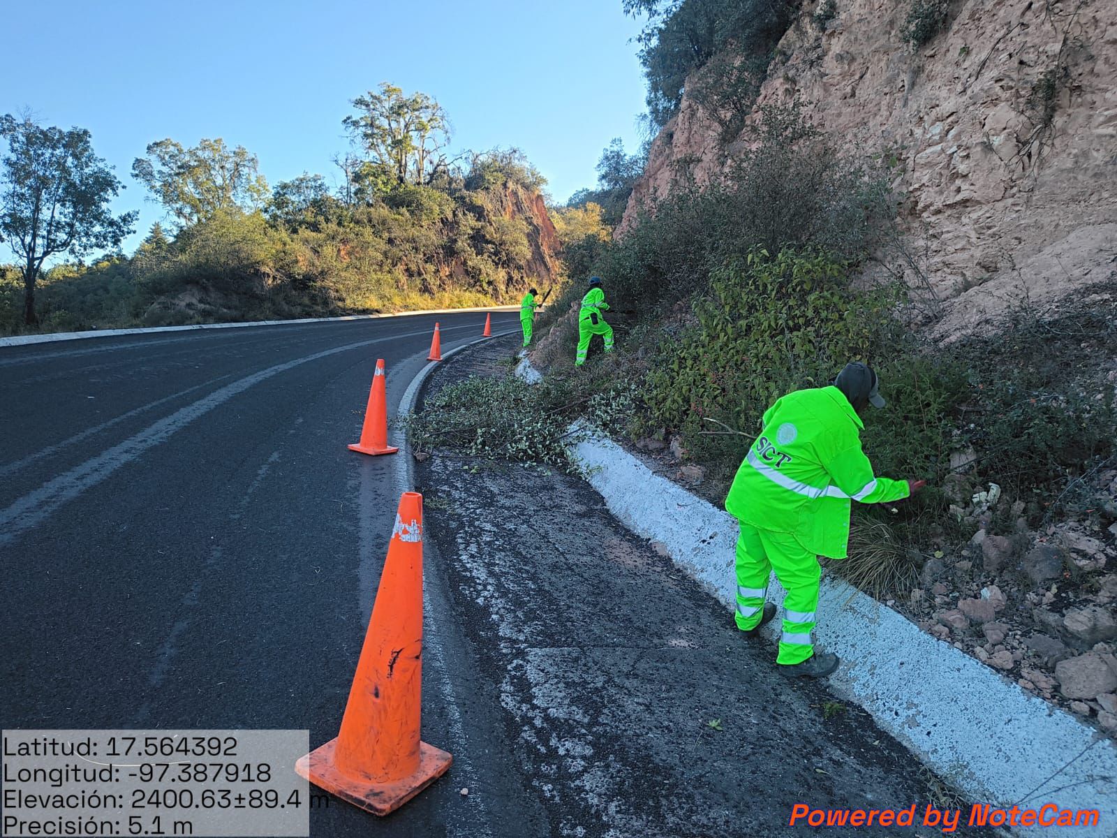 Inician trabajos de conservación en más de 3 mil kilómetros de carreteras federales en Oaxaca