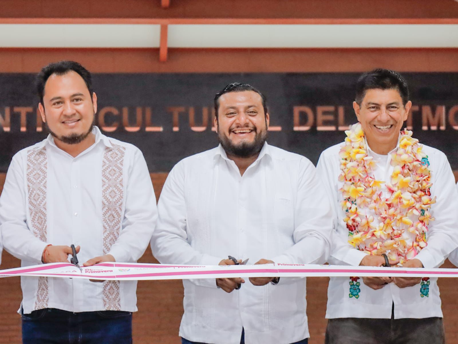 ¡AMOR CON AMOR SE PAGA! SALOMÓN JARA REFRENDA SU CERCANÍA Y RESPALDO AL PUEBLO JUCHITECO: MIGUEL QUETUhazlo,