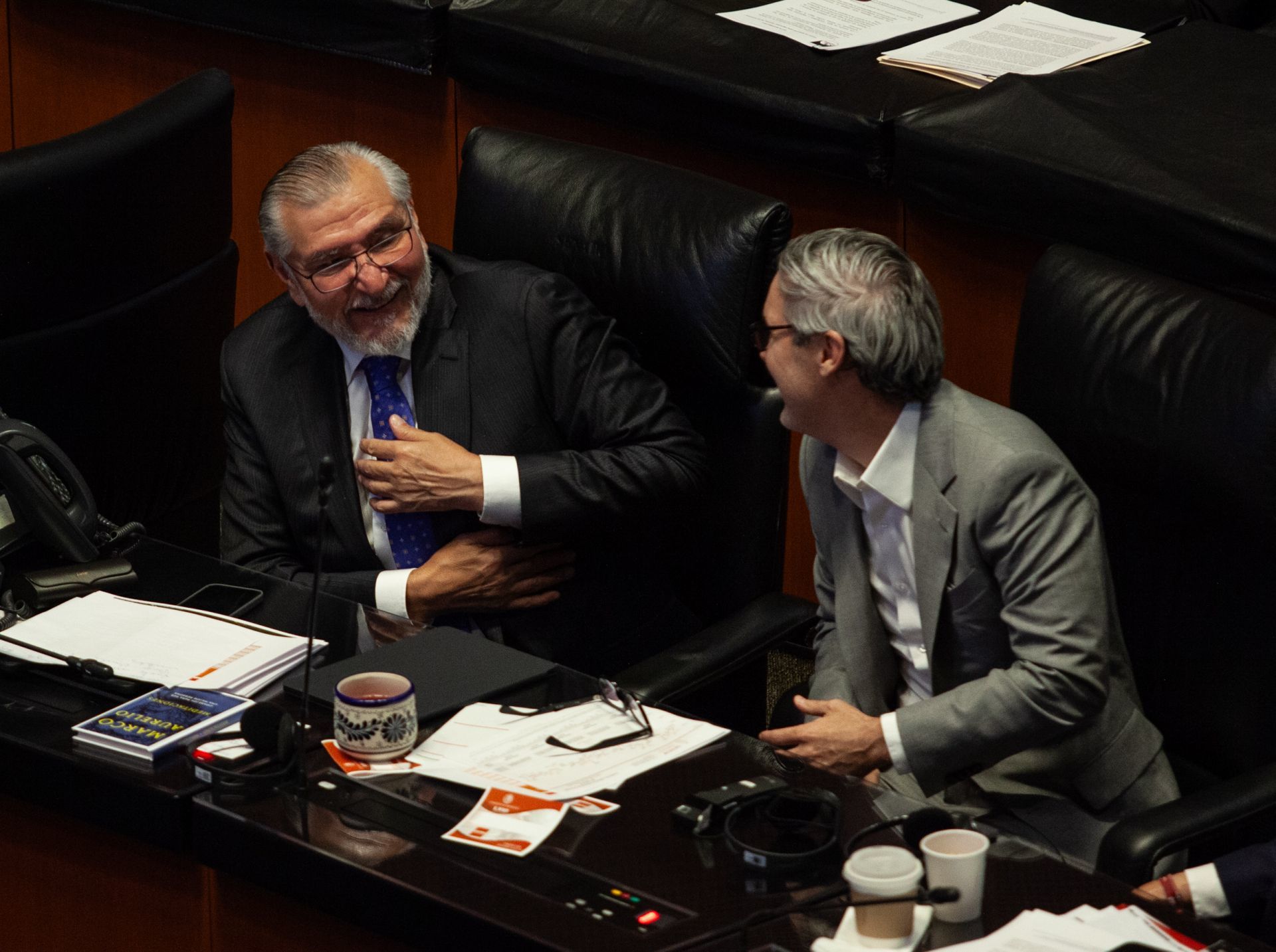El peor lastre de la 4T: Adán Augusto López deja coordinación de Morena en Senado
