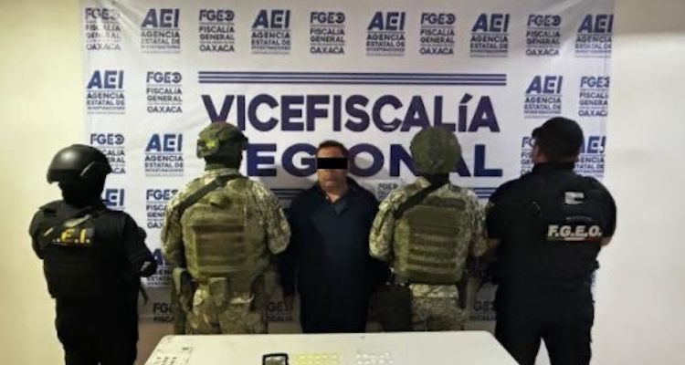 Desarticula Fiscalía de Oaxaca célula de narcomenudeo por venta de sustancias ilícitas afuera de secundaria