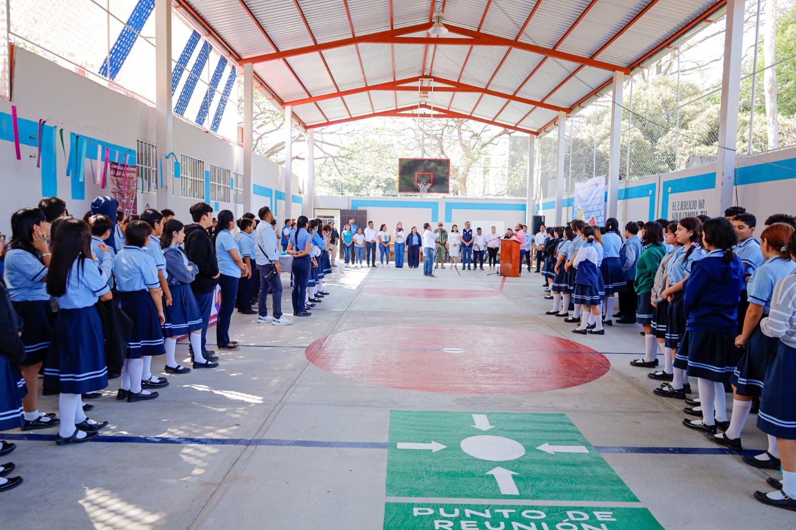 Blindaje juvenil: Juchitán suma 11 escuelas atendidas con programa contra las adicciones