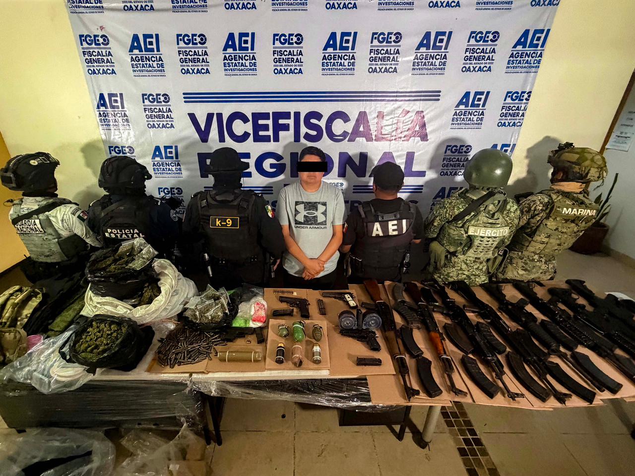 Armamento decomisado en Ocotlán