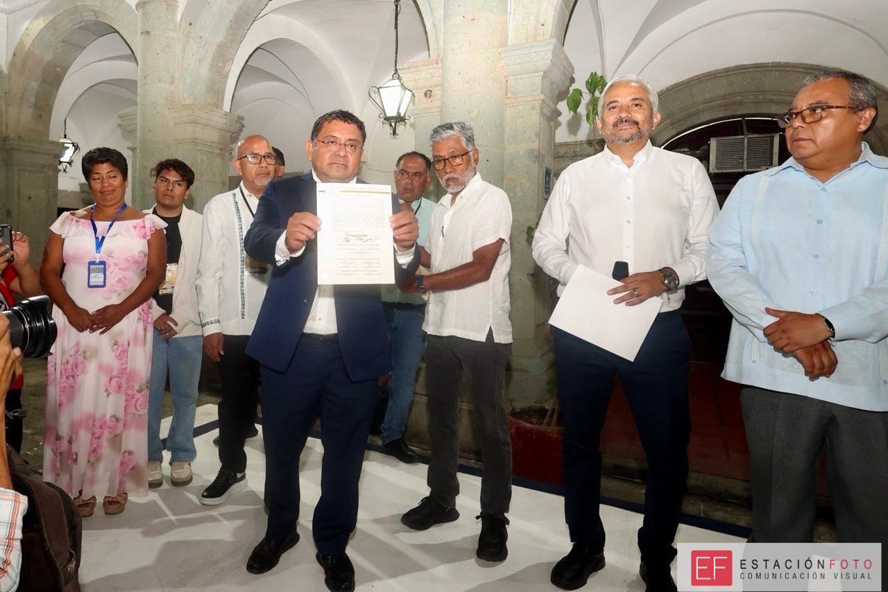Rector exige canalizar inconformidades por las vías institucionales tras amenaza de paralizar la UABJO