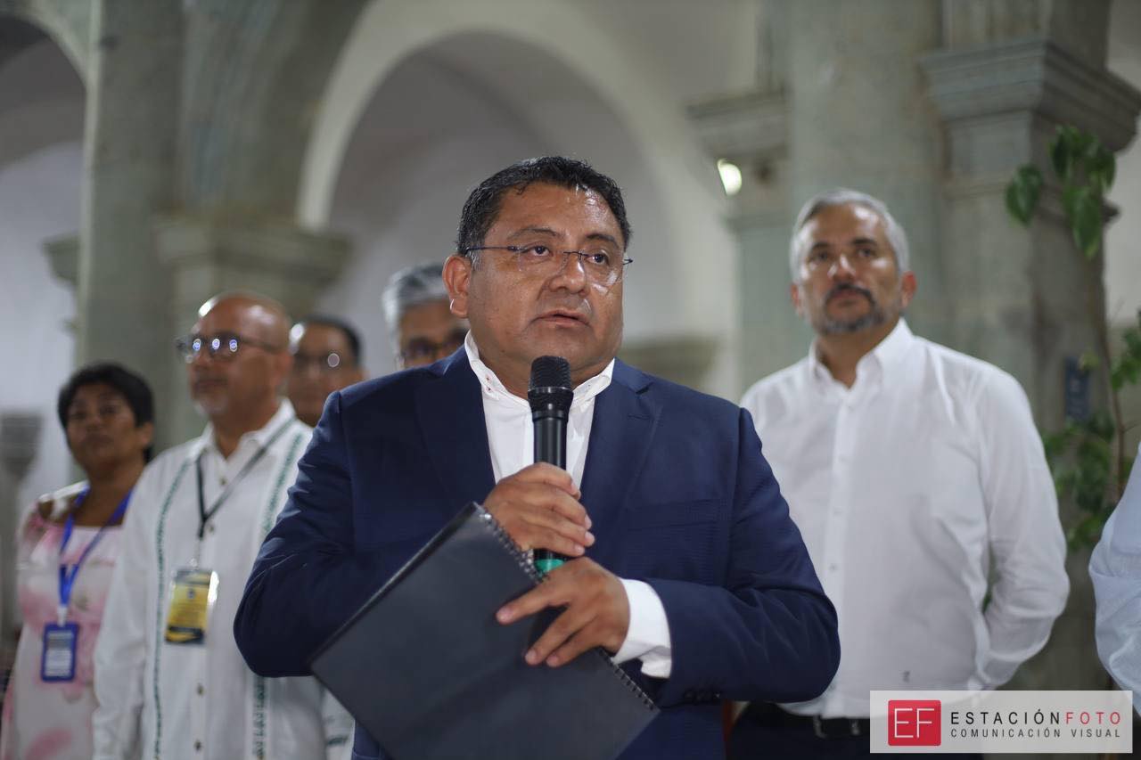 Acevedo López tiende la mano a sus rivales: «La contienda ya se acabó, debemos regresar a trabajar» a la UABJO