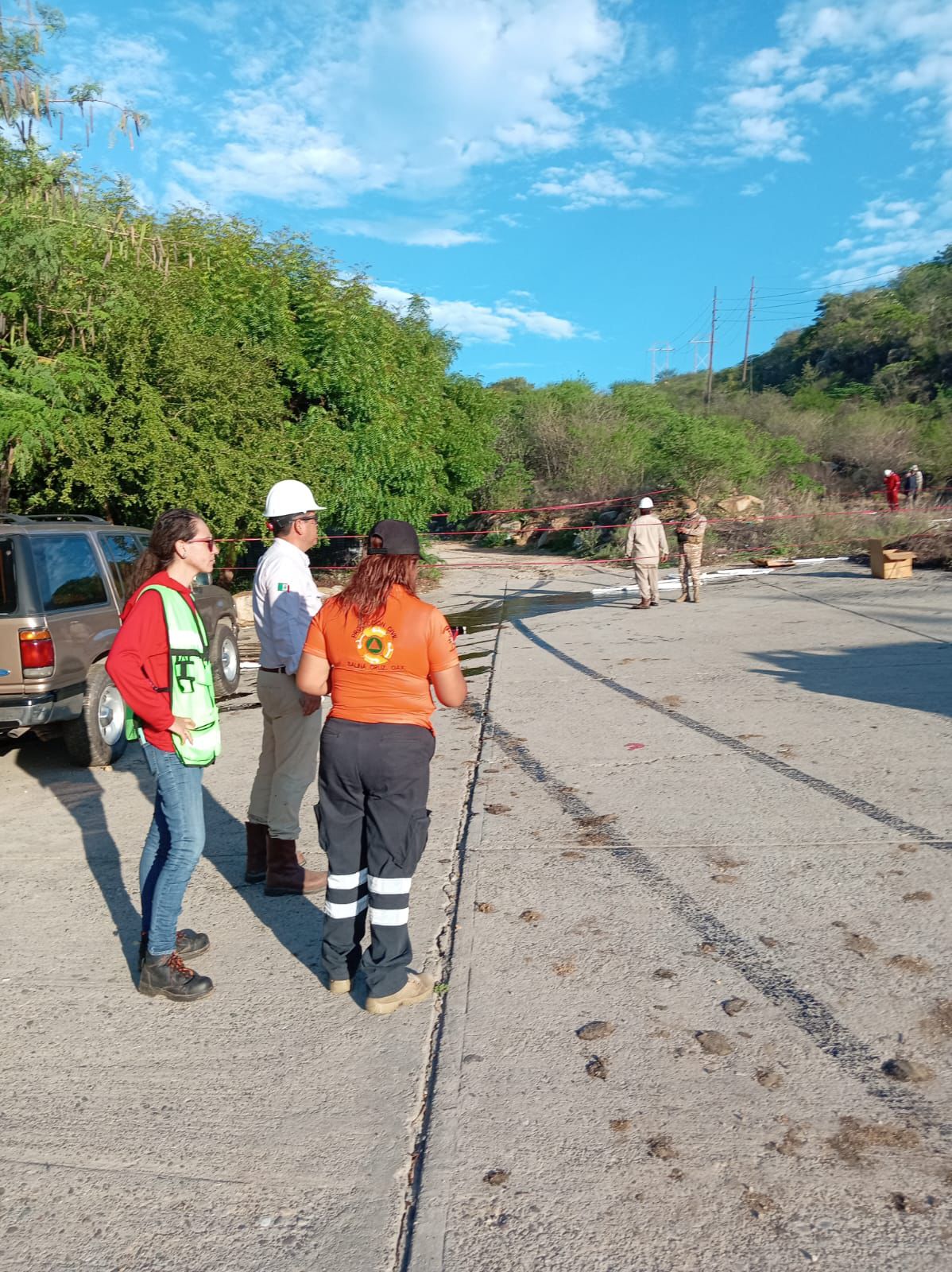 Vecinos reportan contaminación por Pemex en Salina Cruz