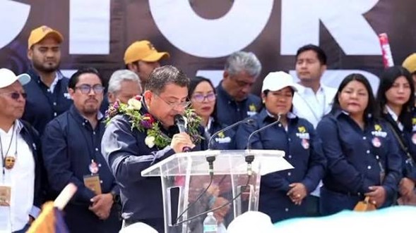 Rector de la UABJO matiza discurso juarista en pleno debate por presupuesto y control universitario