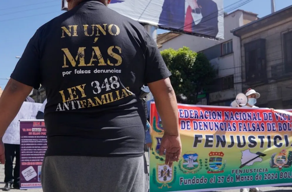 Una maquinaria digital opera en Bolivia en busca de que se anule la Ley 348, una conquista histórica de las mujeres en la lucha contra la violencia