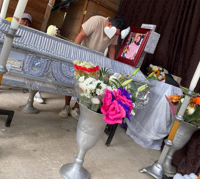 Salió a dejar a una de sus hijas, y horas después, Yesenia apareció sin vida en Tehuantepec