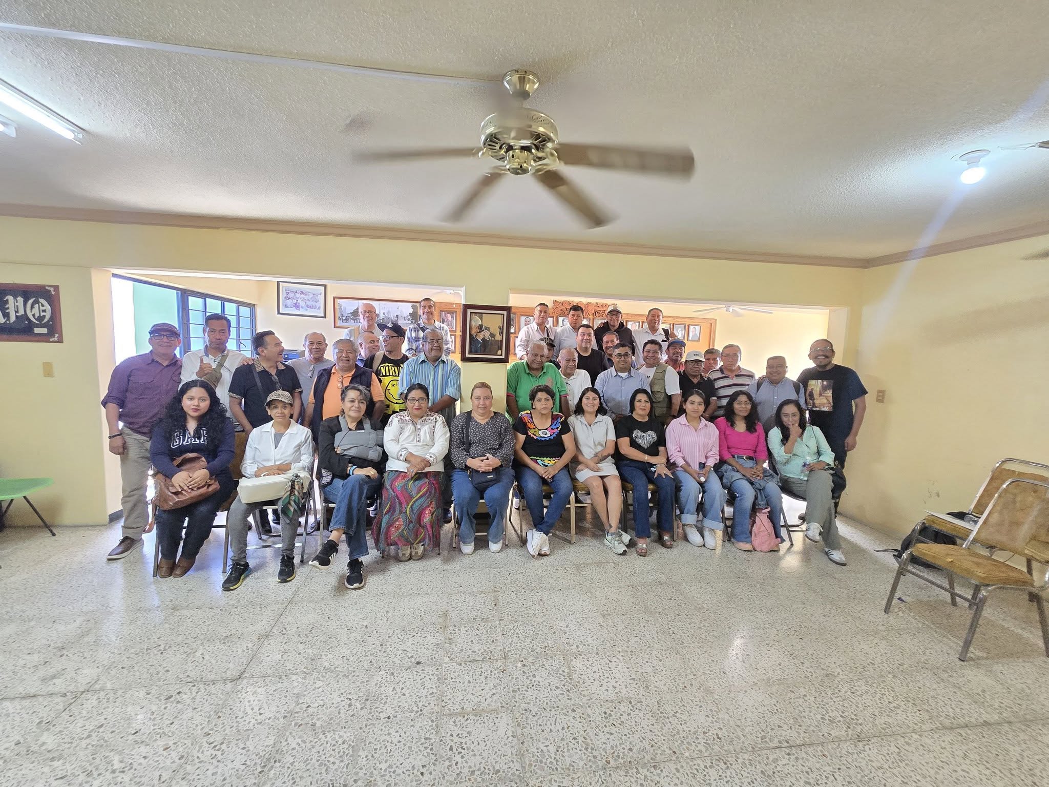 Organizaciones y periodistas de Oaxaca acuerdan frente común en defensa de la libertad de expresión